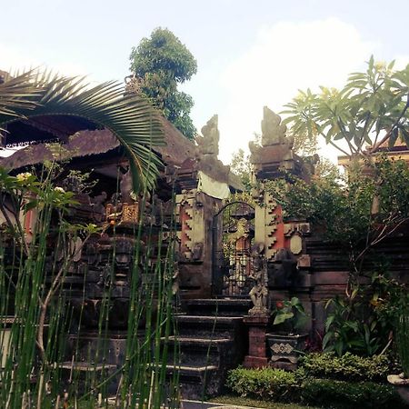 Pondok Ayu Homestay Ubud Buitenkant foto