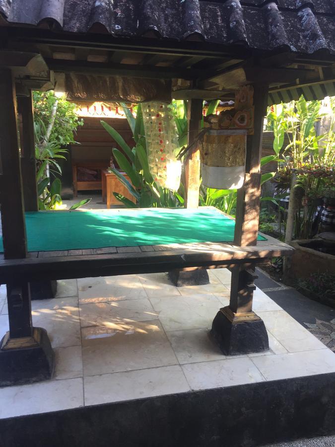 Pondok Ayu Homestay Ubud Buitenkant foto