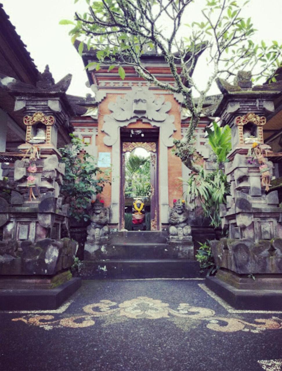 Pondok Ayu Homestay Ubud Buitenkant foto