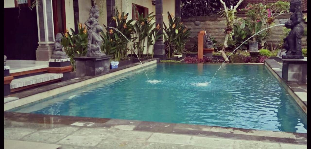 Pondok Ayu Homestay Ubud Buitenkant foto