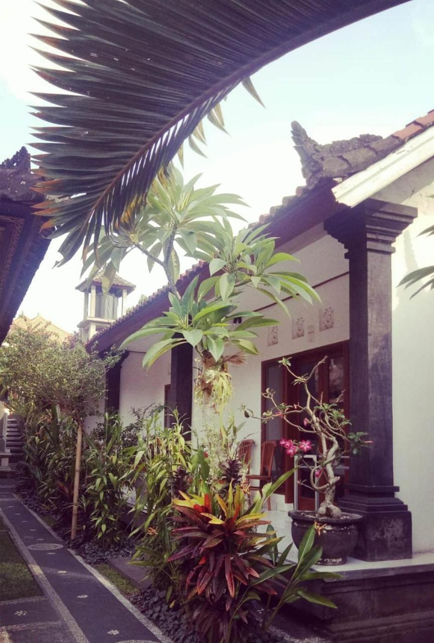 Pondok Ayu Homestay Ubud Buitenkant foto