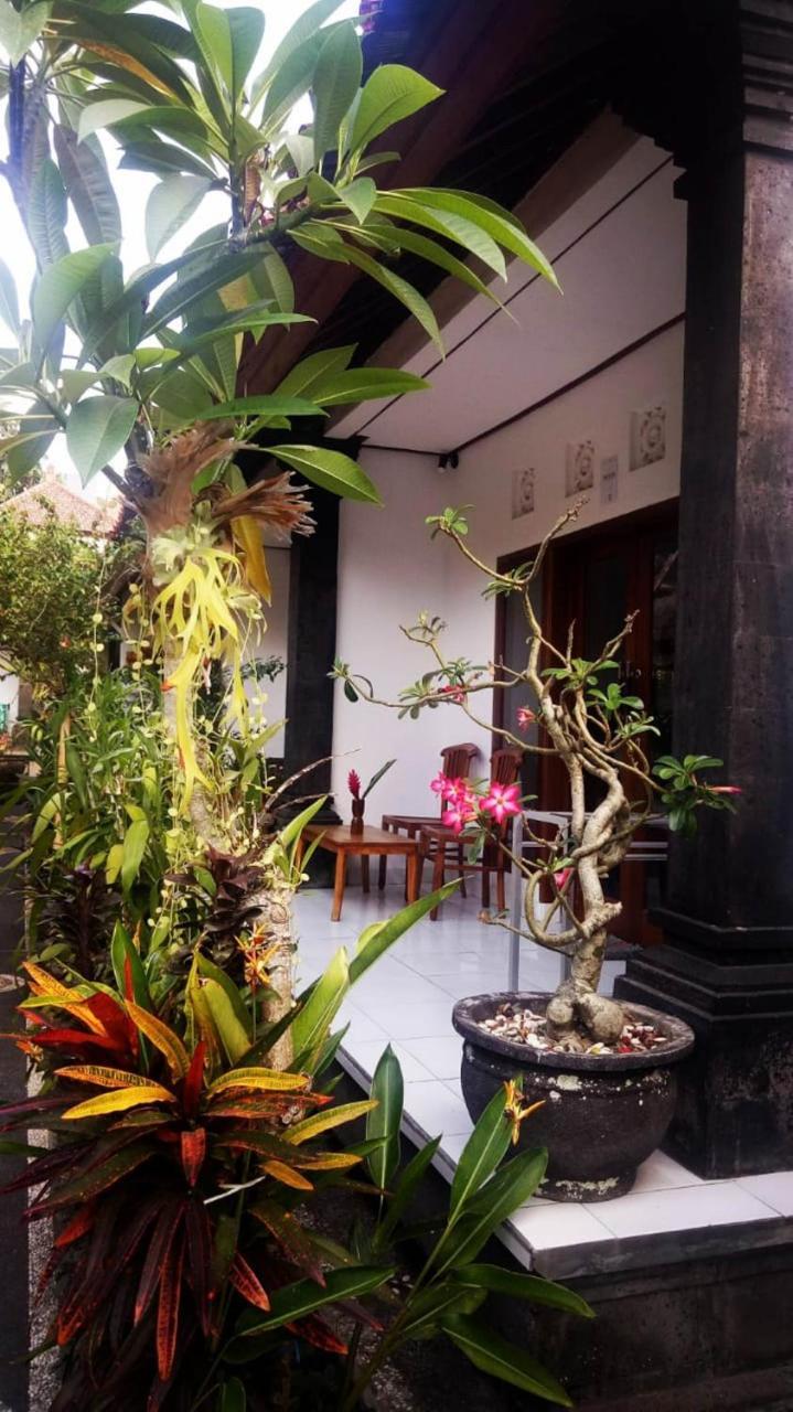 Pondok Ayu Homestay Ubud Buitenkant foto